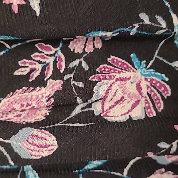 NWOT Style & Co Sheer Top - Picture 4 of 5